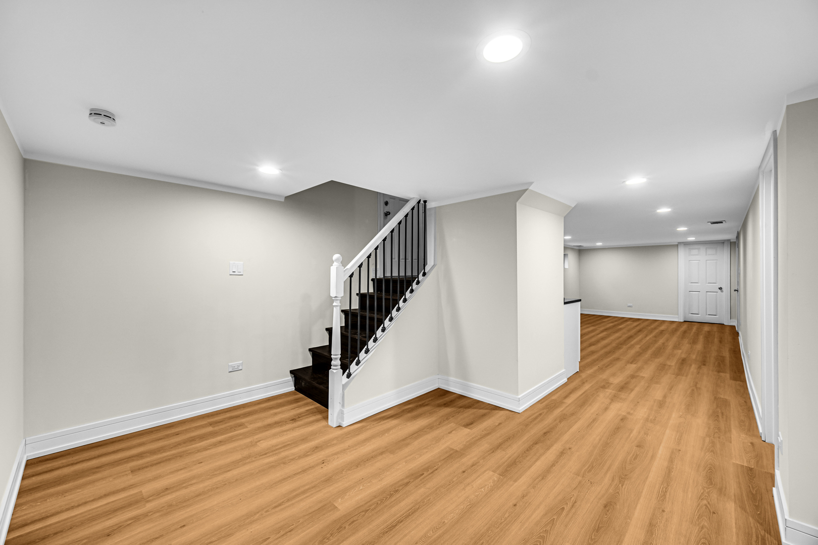 55 E 75th Street, Chicago, IL 60619