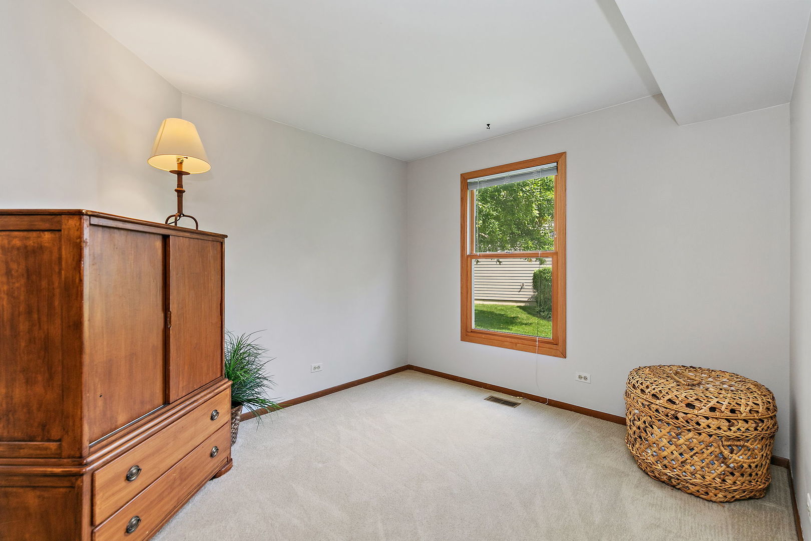 1812 Fox Run Drive #A, Elk Grove Village, IL 60007