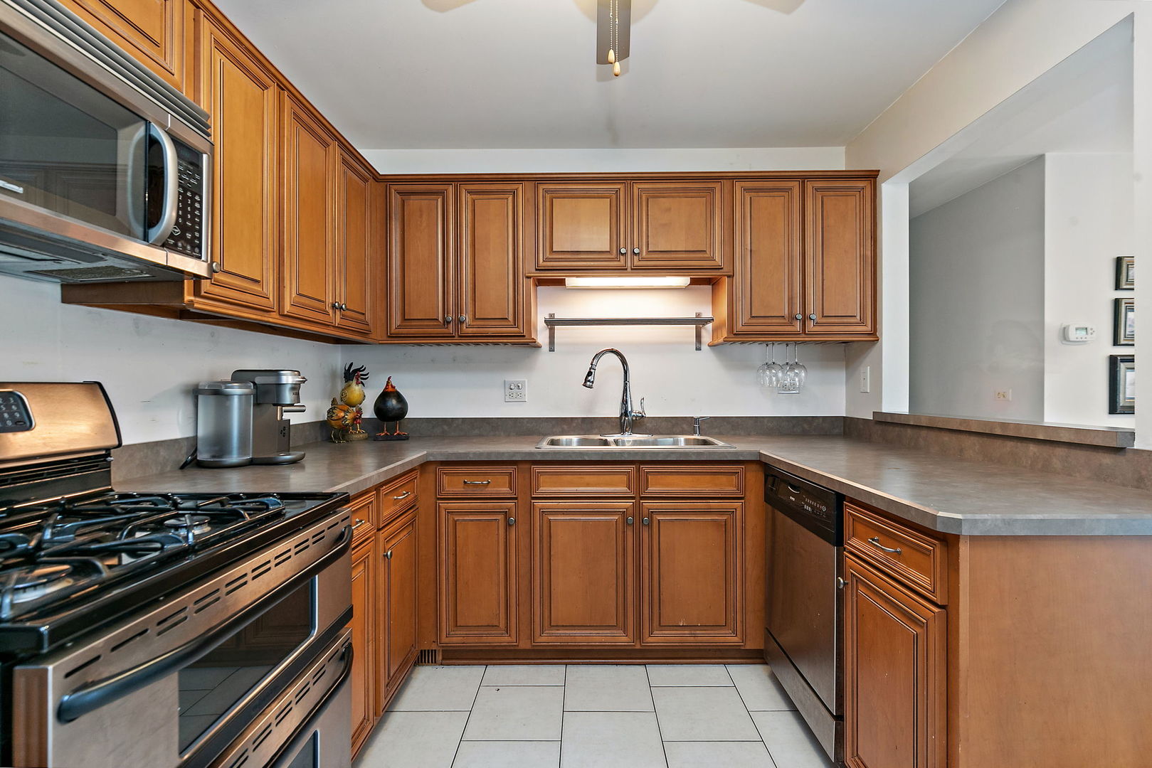 1812 Fox Run Drive #A, Elk Grove Village, IL 60007