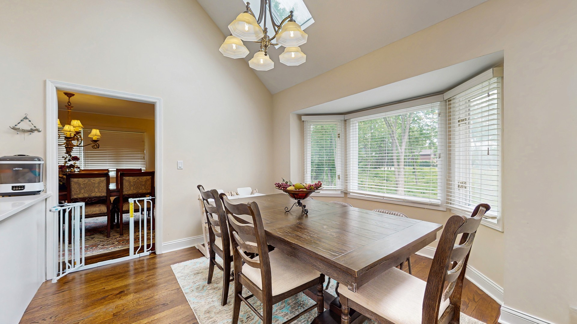 3010 35th Street, Oak Brook, IL 60523
