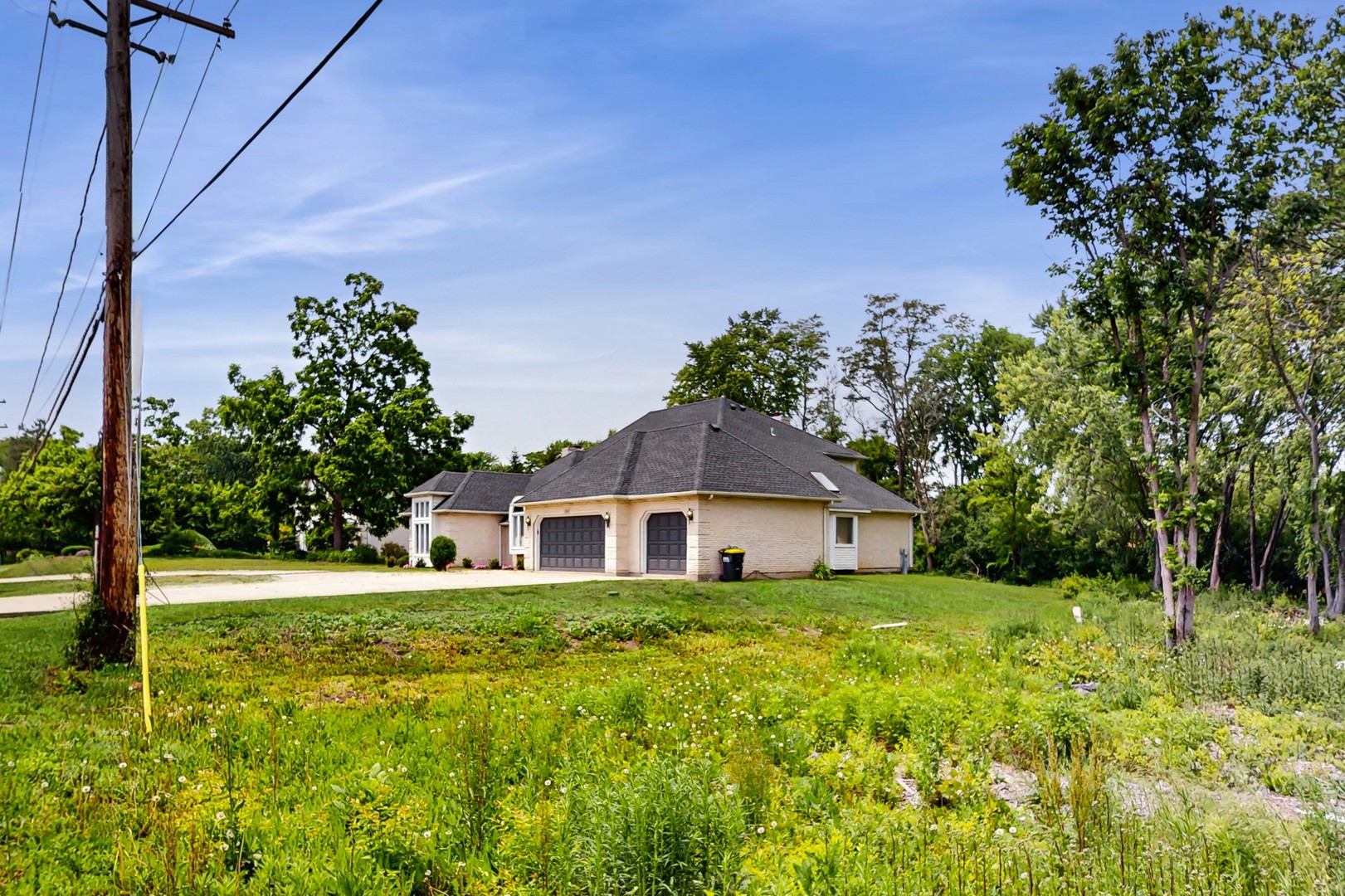 3010 35th Street, Oak Brook, IL 60523