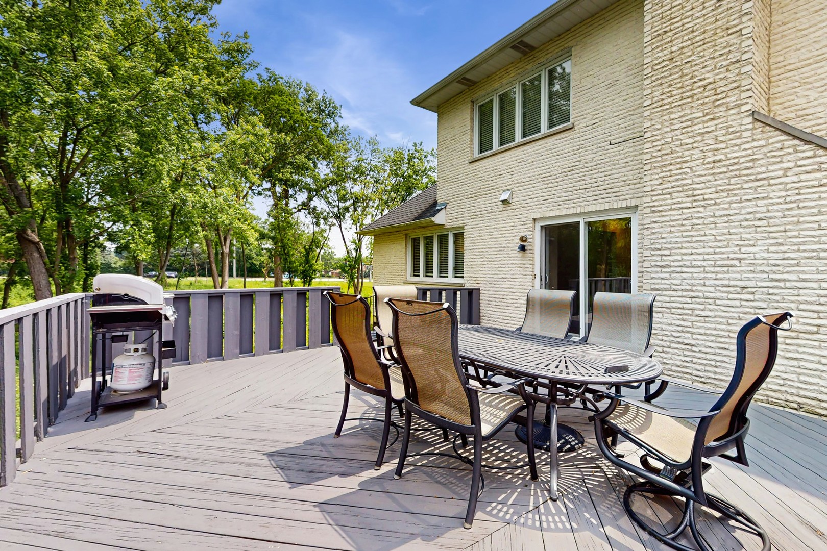 3010 35th Street, Oak Brook, IL 60523