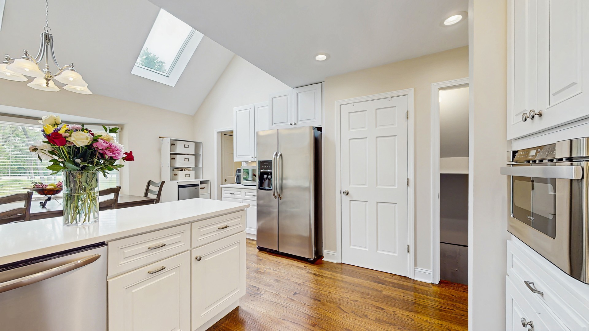 3010 35th Street, Oak Brook, IL 60523