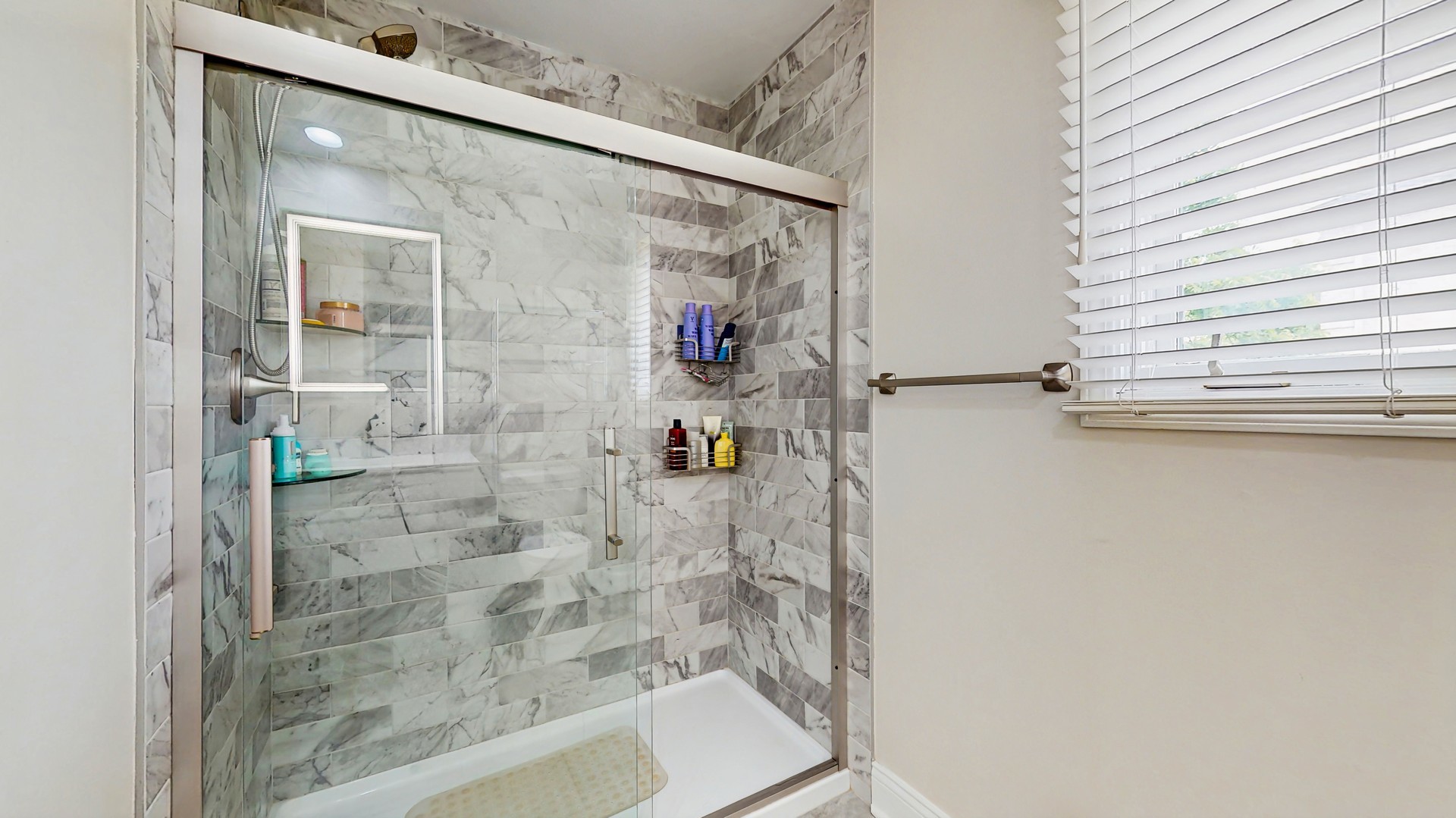 3010 35th Street, Oak Brook, IL 60523