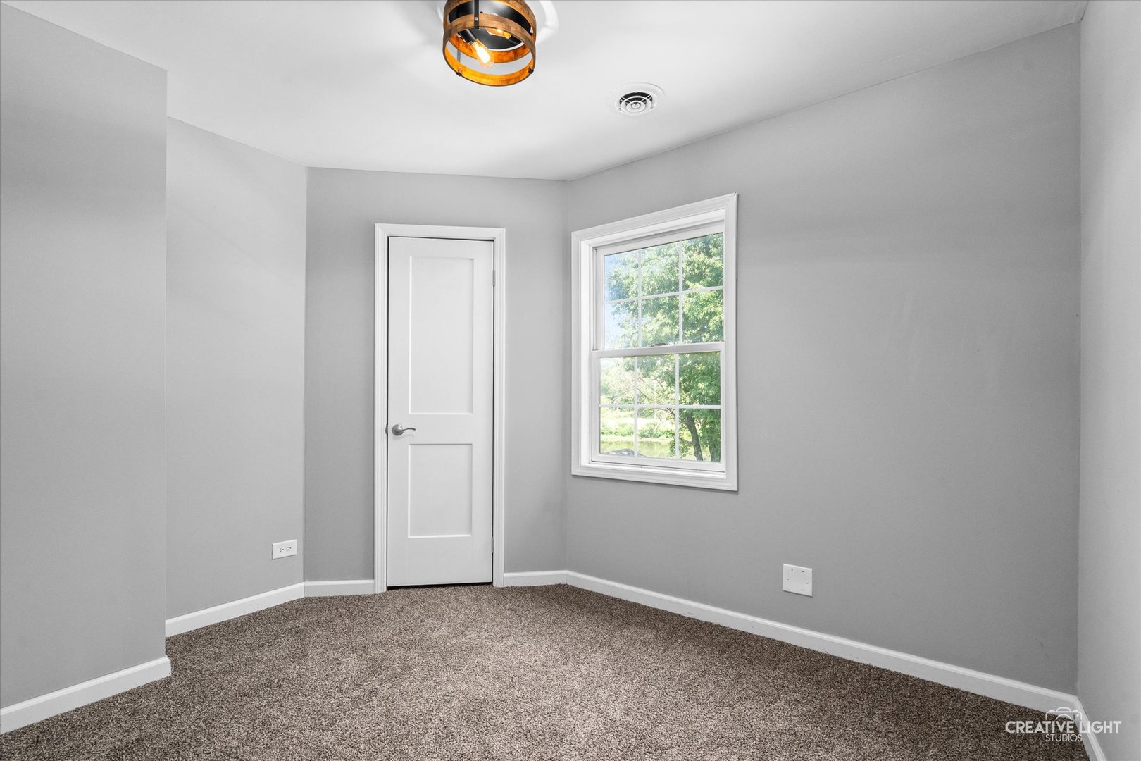 455 N River Street, Montgomery, IL 60538