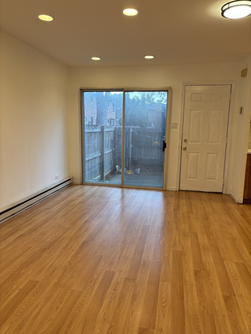 18W168 Standish Lane, Villa Park, IL 60181