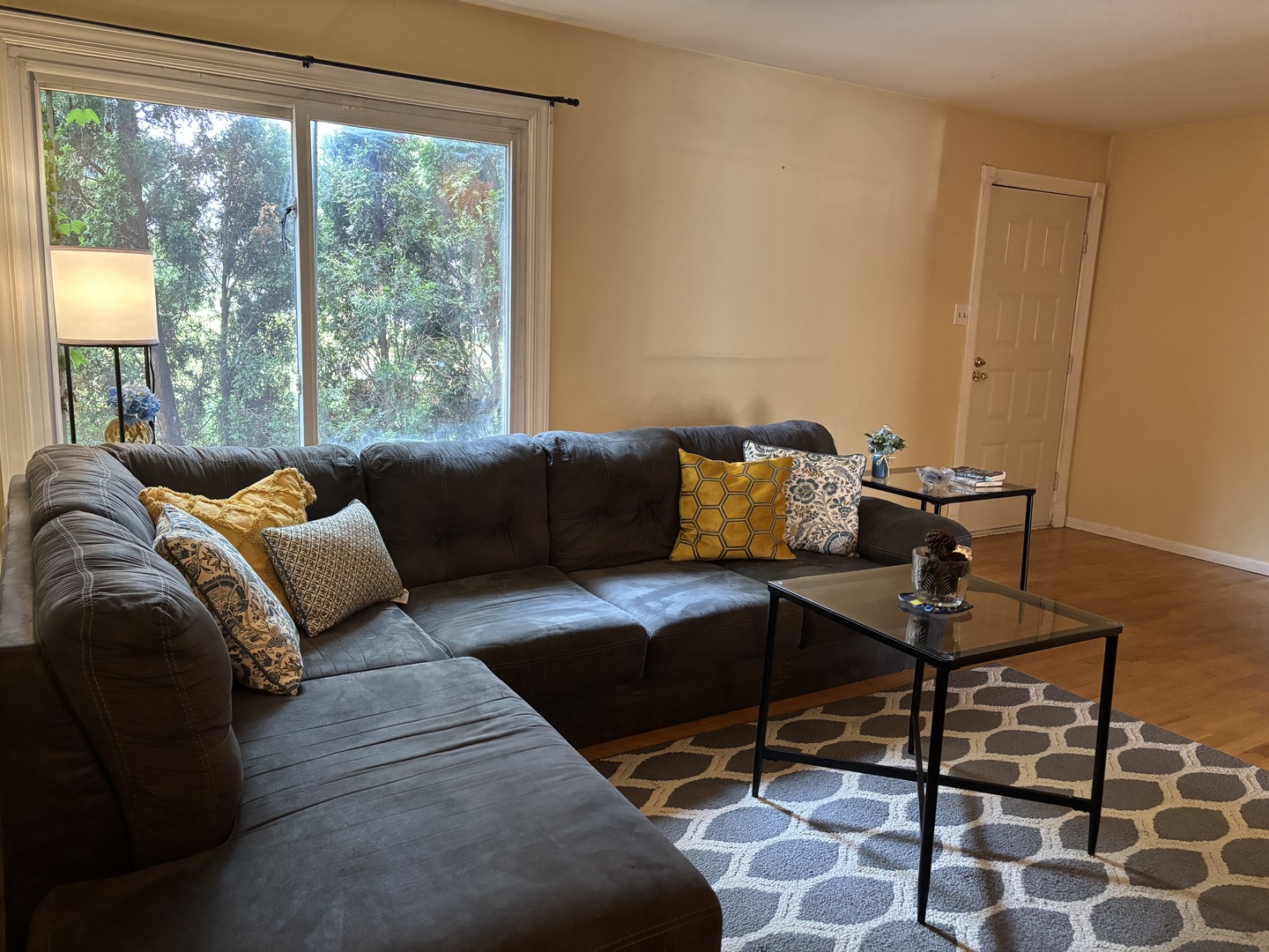 18W168 Standish Lane, Villa Park, IL 60181