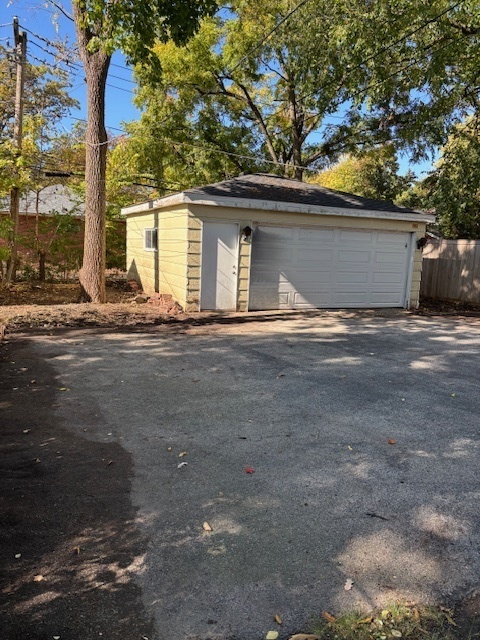 4952 Linscott Avenue, Downers Grove, IL 60515