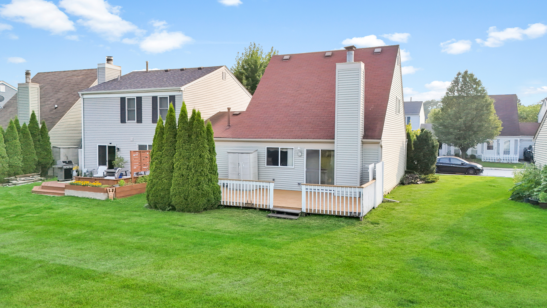 3S121 Briarwood Drive, Warrenville, IL 60555