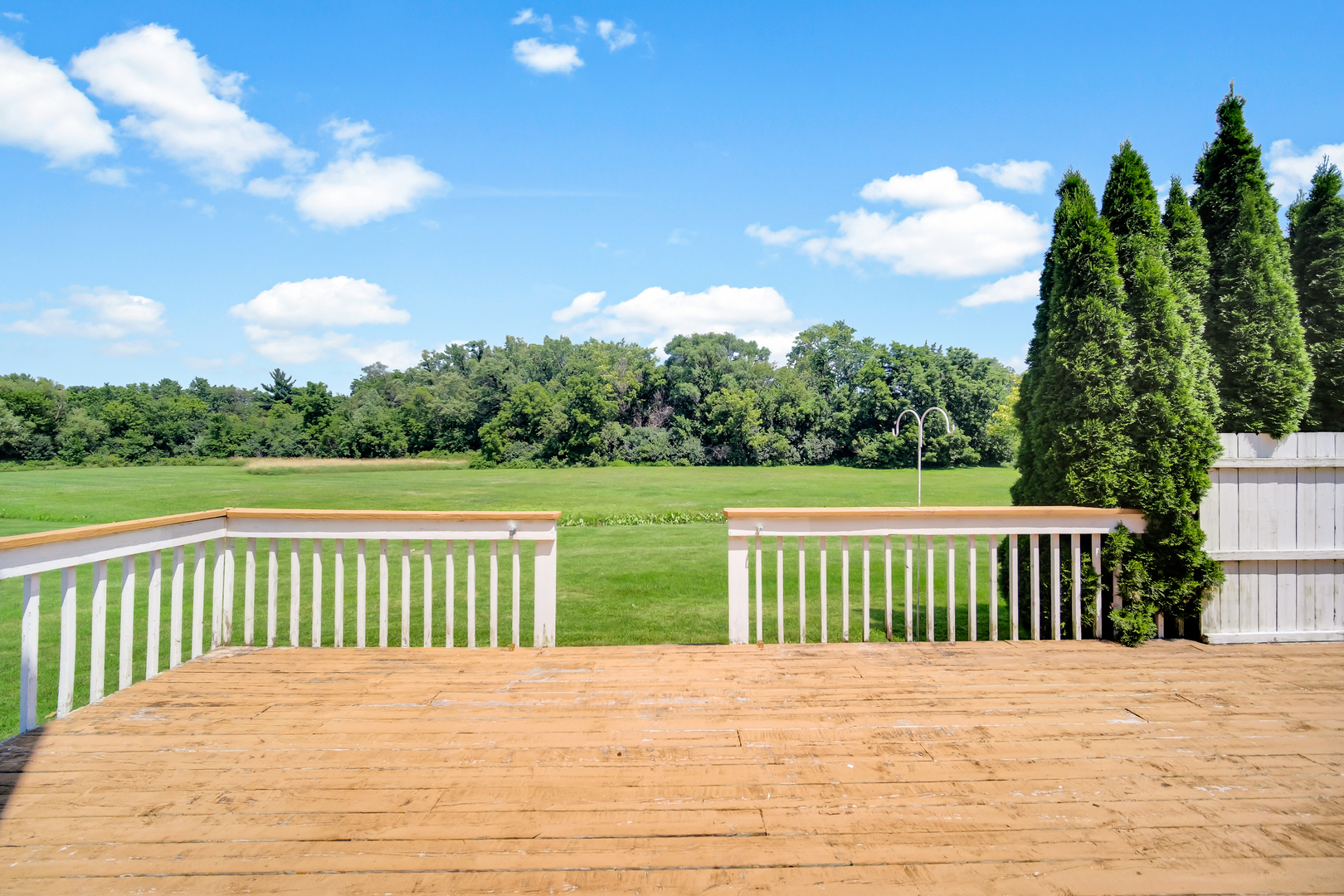 3S121 Briarwood Drive, Warrenville, IL 60555