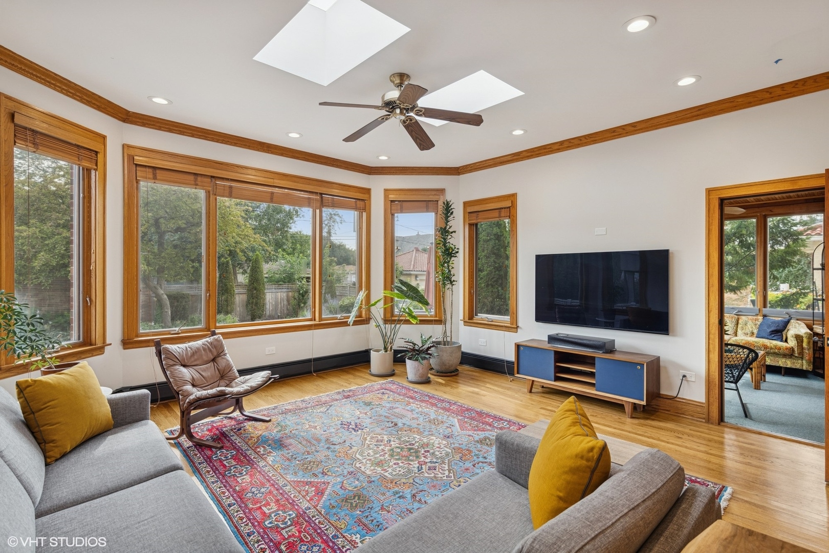 1118 N Kenilworth Avenue, Oak Park, IL 60302