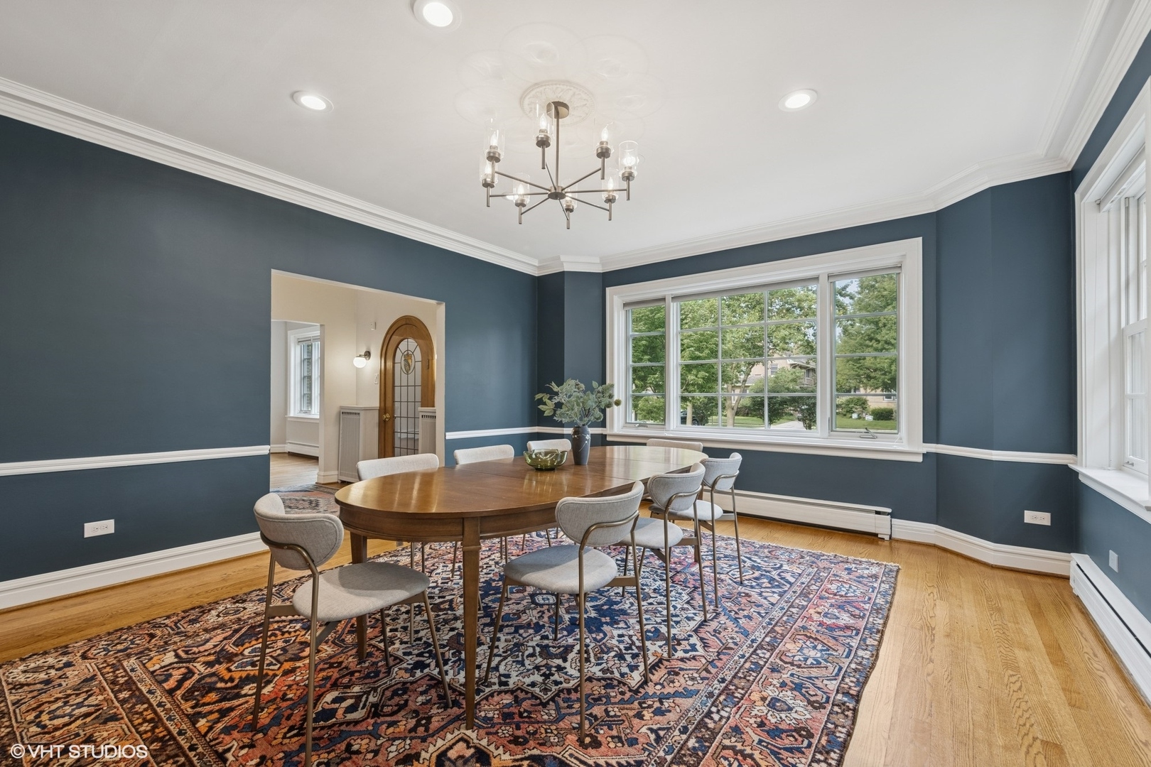 1118 N Kenilworth Avenue, Oak Park, IL 60302
