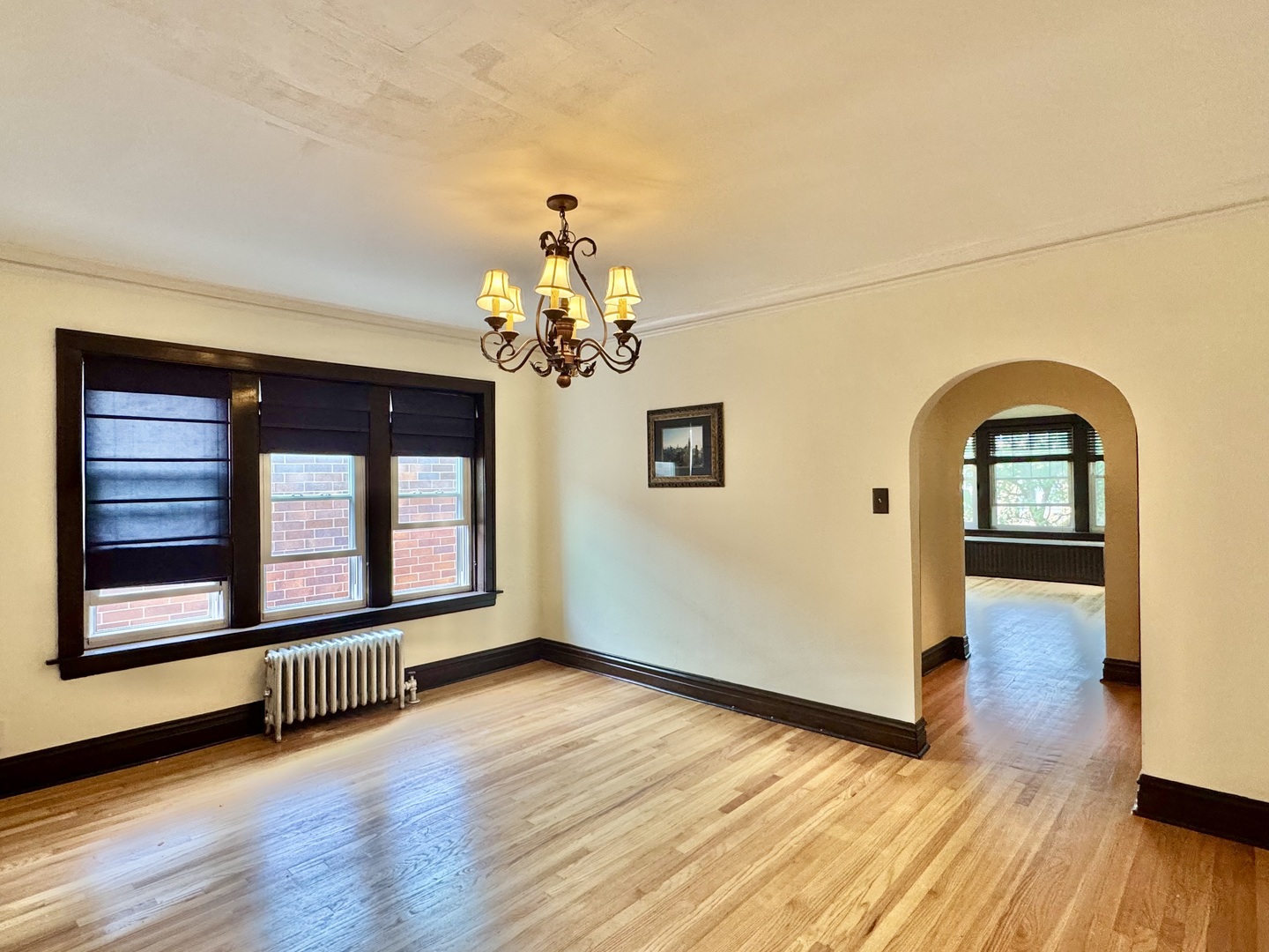 4036 N Mozart Street, Chicago, IL 60618