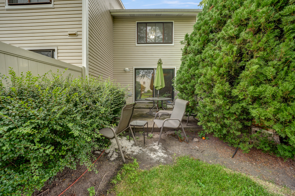 1113 E Randville Drive, Palatine, IL 60074