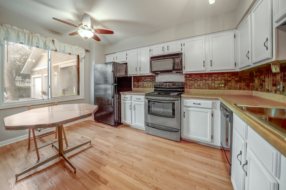 1113 E Randville Drive, Palatine, IL 60074