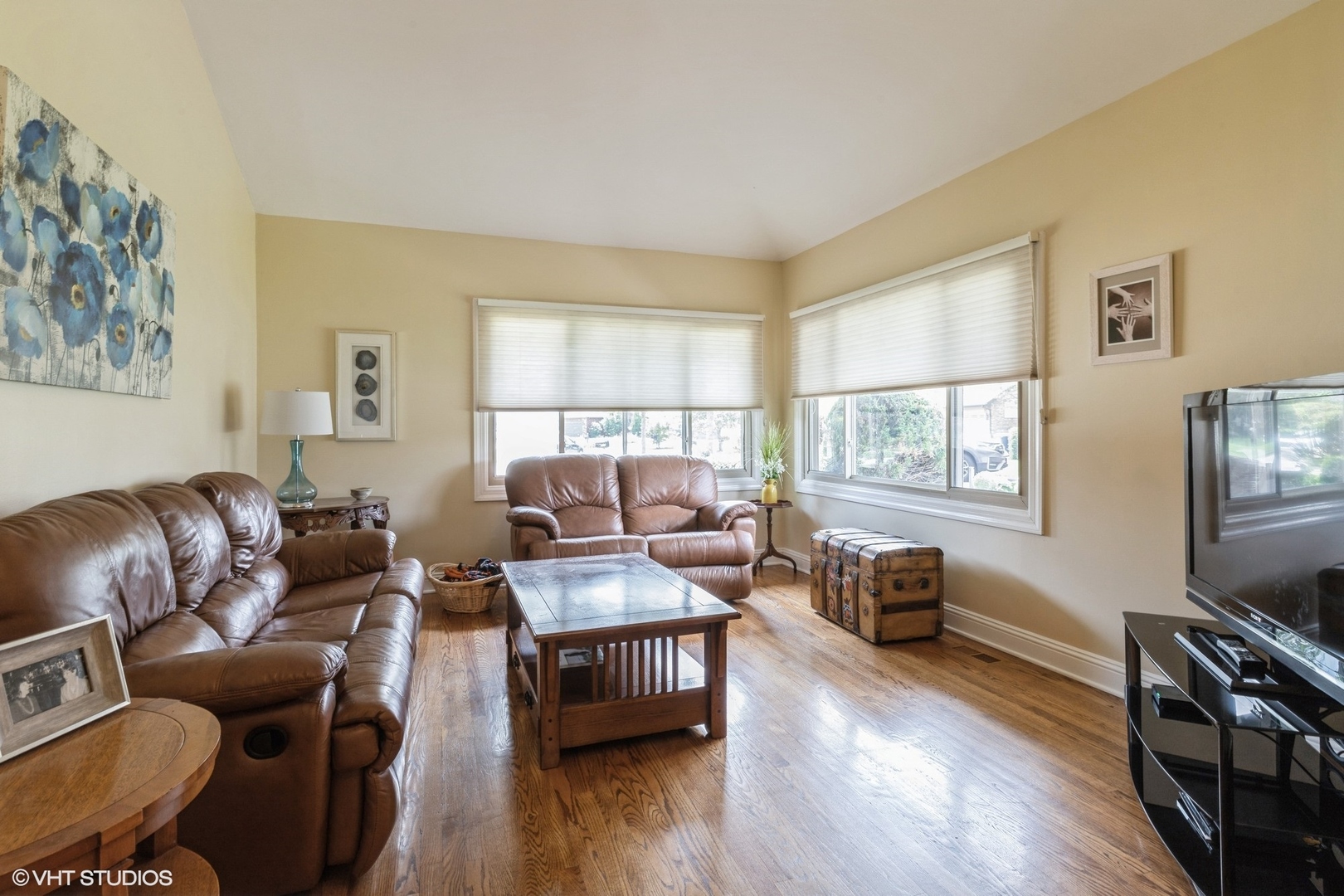 522 Waikiki Drive, Des Plaines, IL 60016