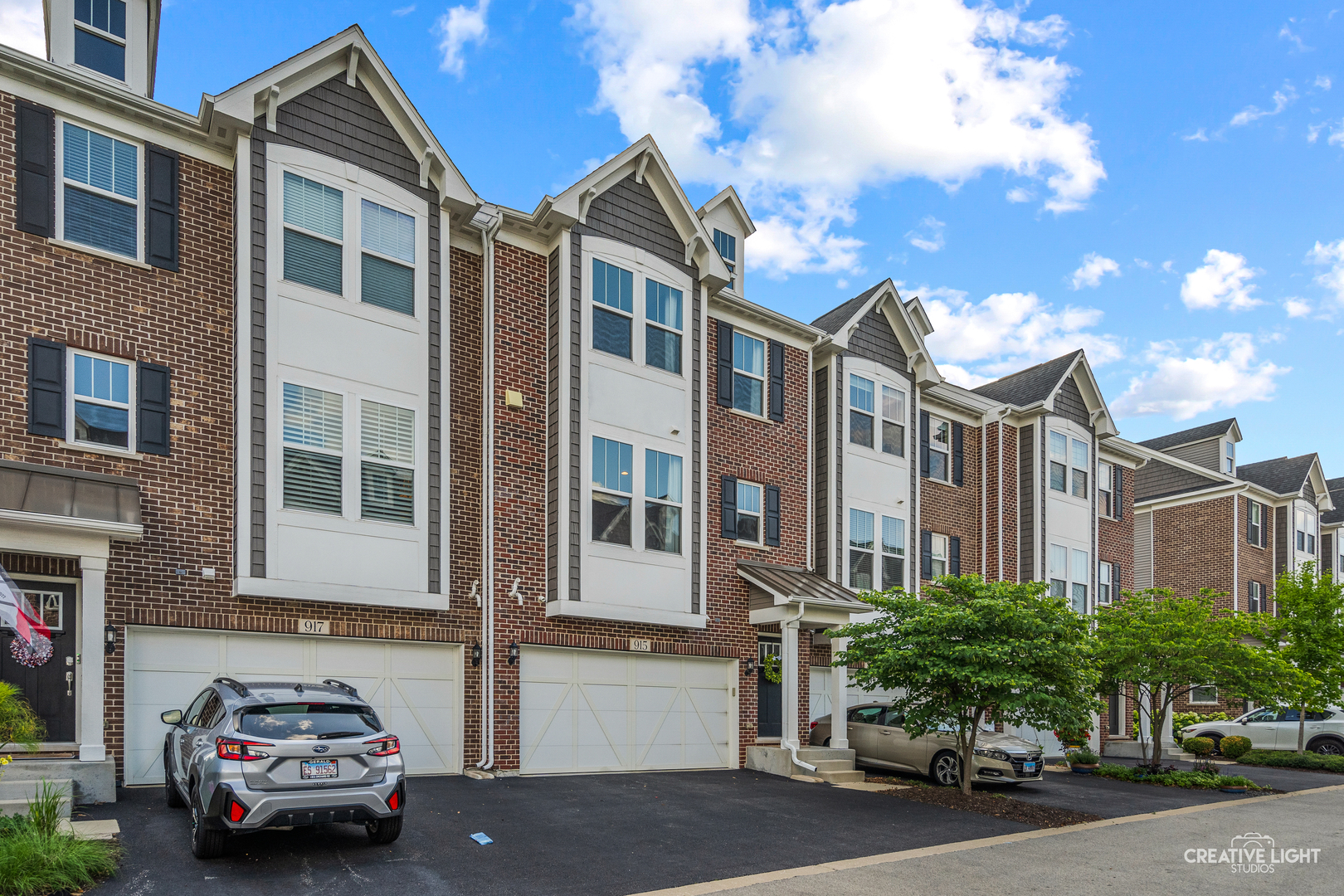 915 Coletta Circle, Naperville, IL 60563