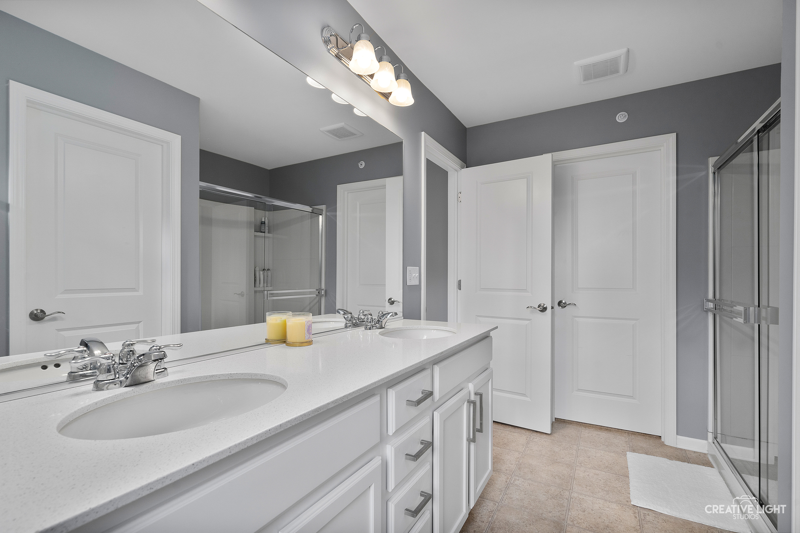 915 Coletta Circle, Naperville, IL 60563