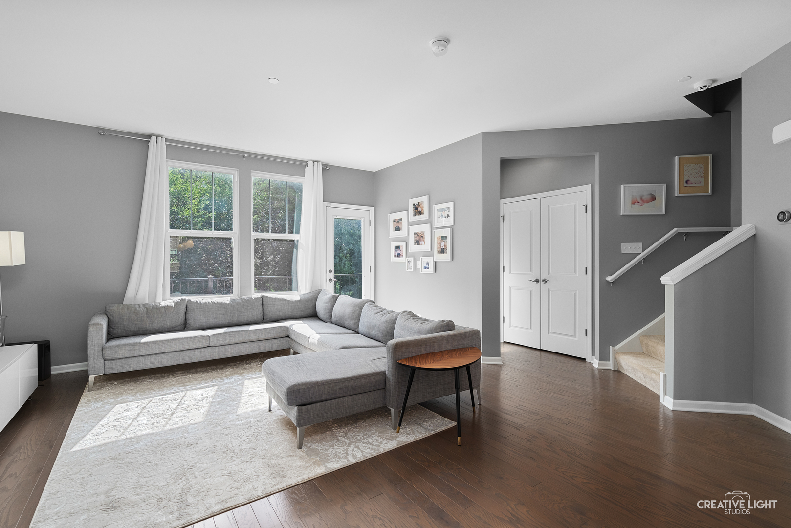 915 Coletta Circle, Naperville, IL 60563