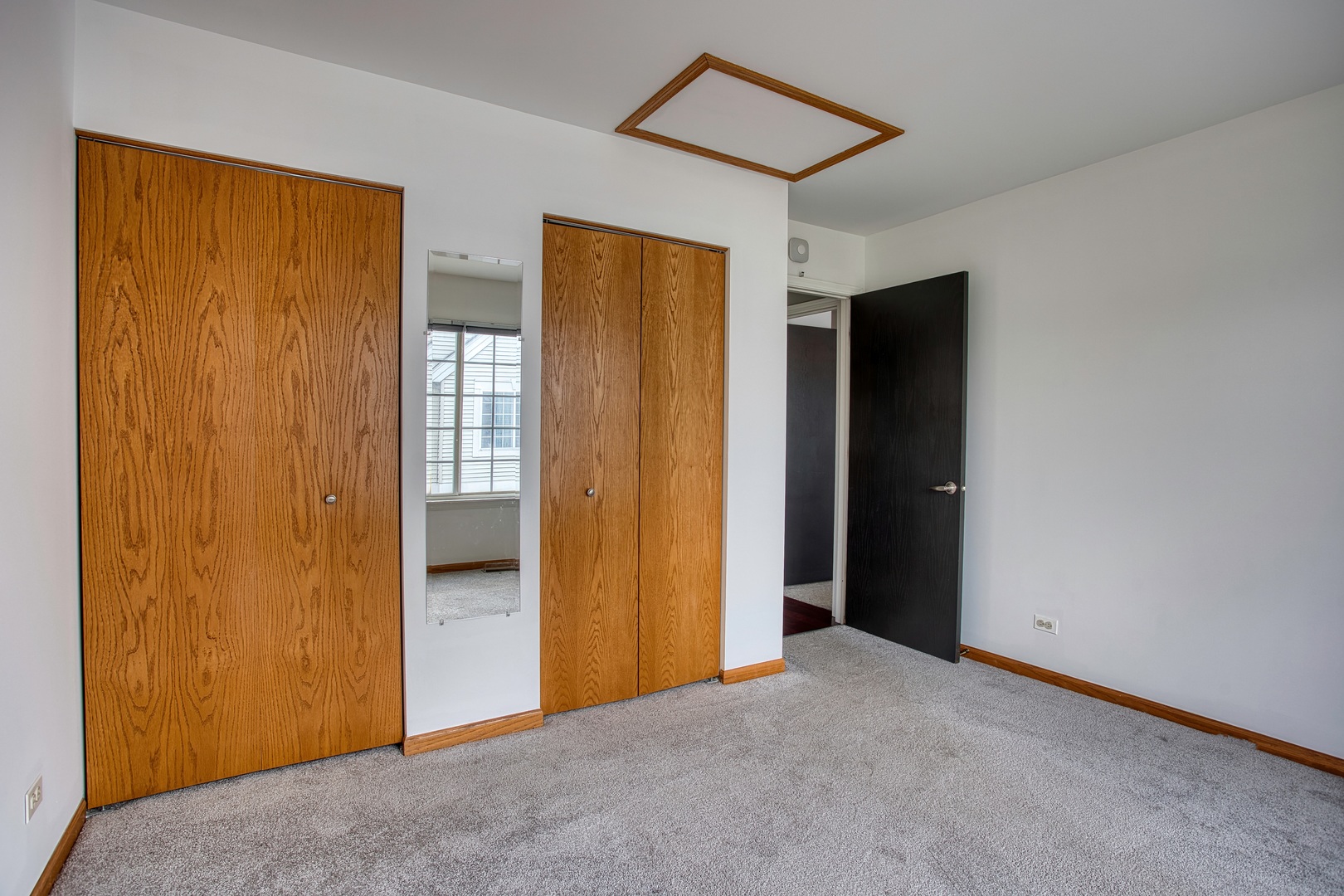 1808 Concord Drive, Glendale Heights, IL 60139