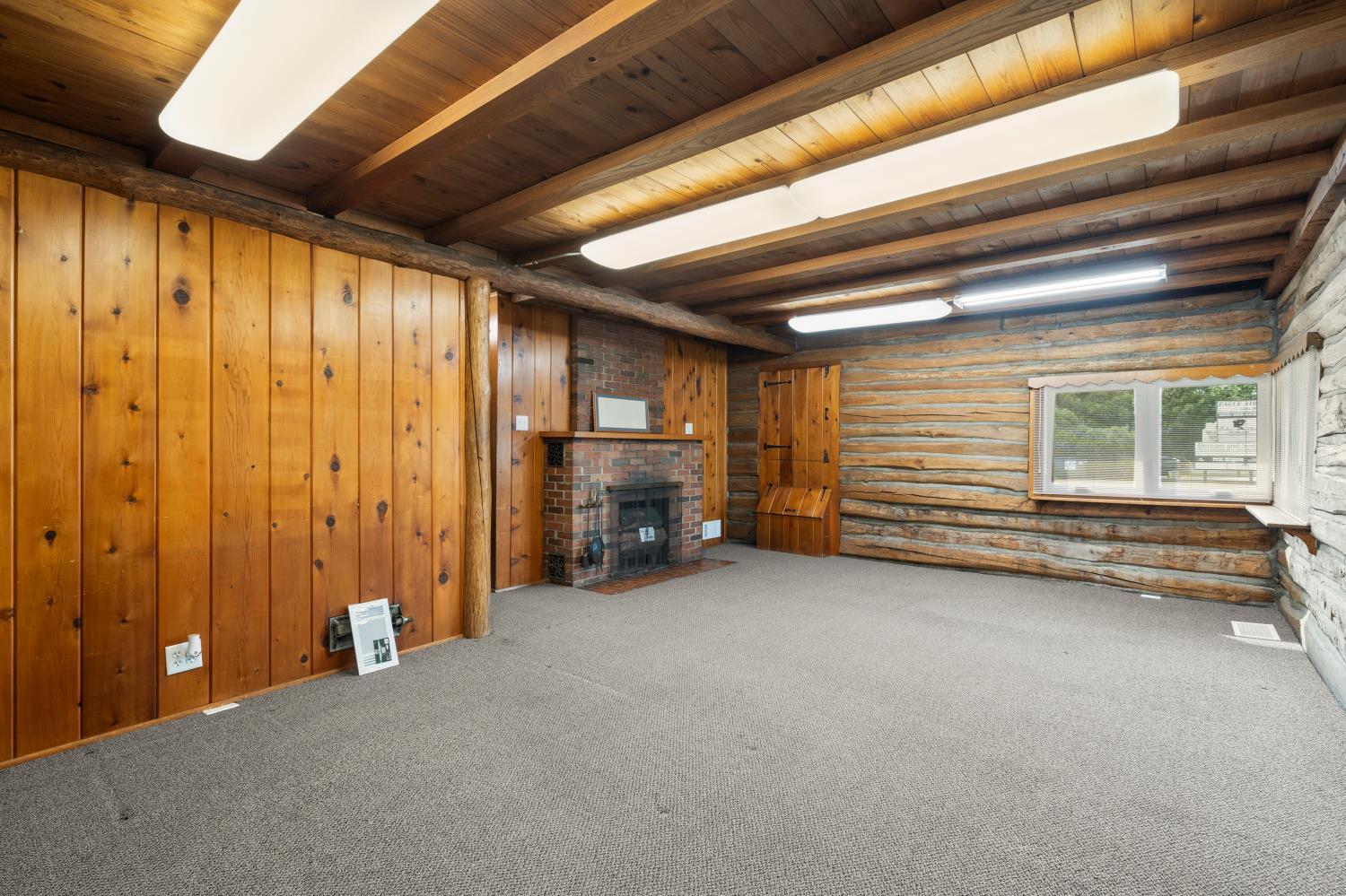 16143 South Lincoln Highway, Plainfield, IL 60544