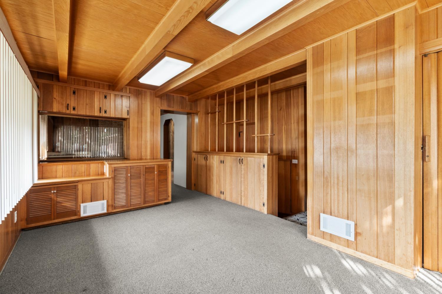 16143 South Lincoln Highway, Plainfield, IL 60544