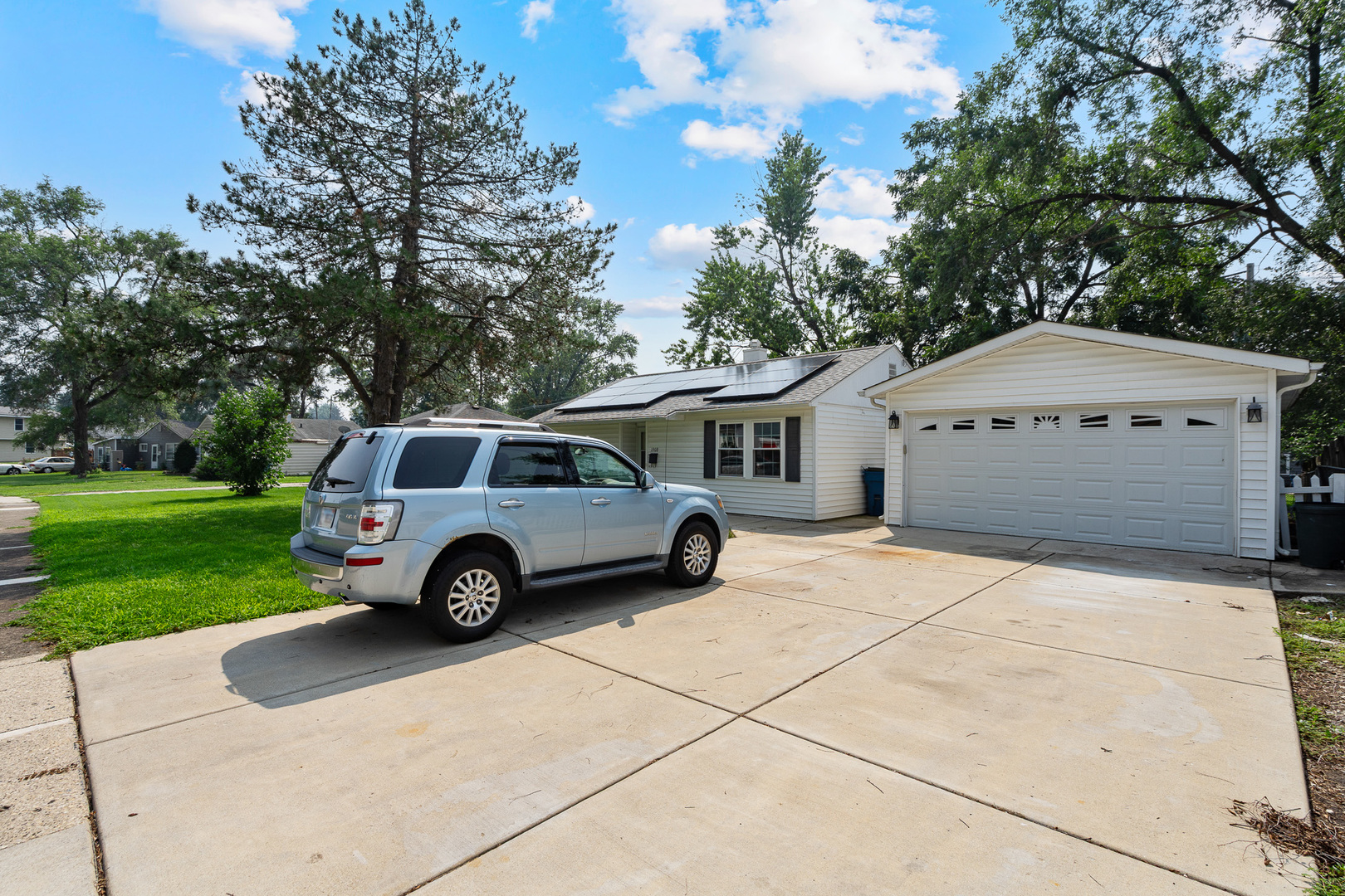1908 Innercircle Drive, Crest Hill, IL 60403