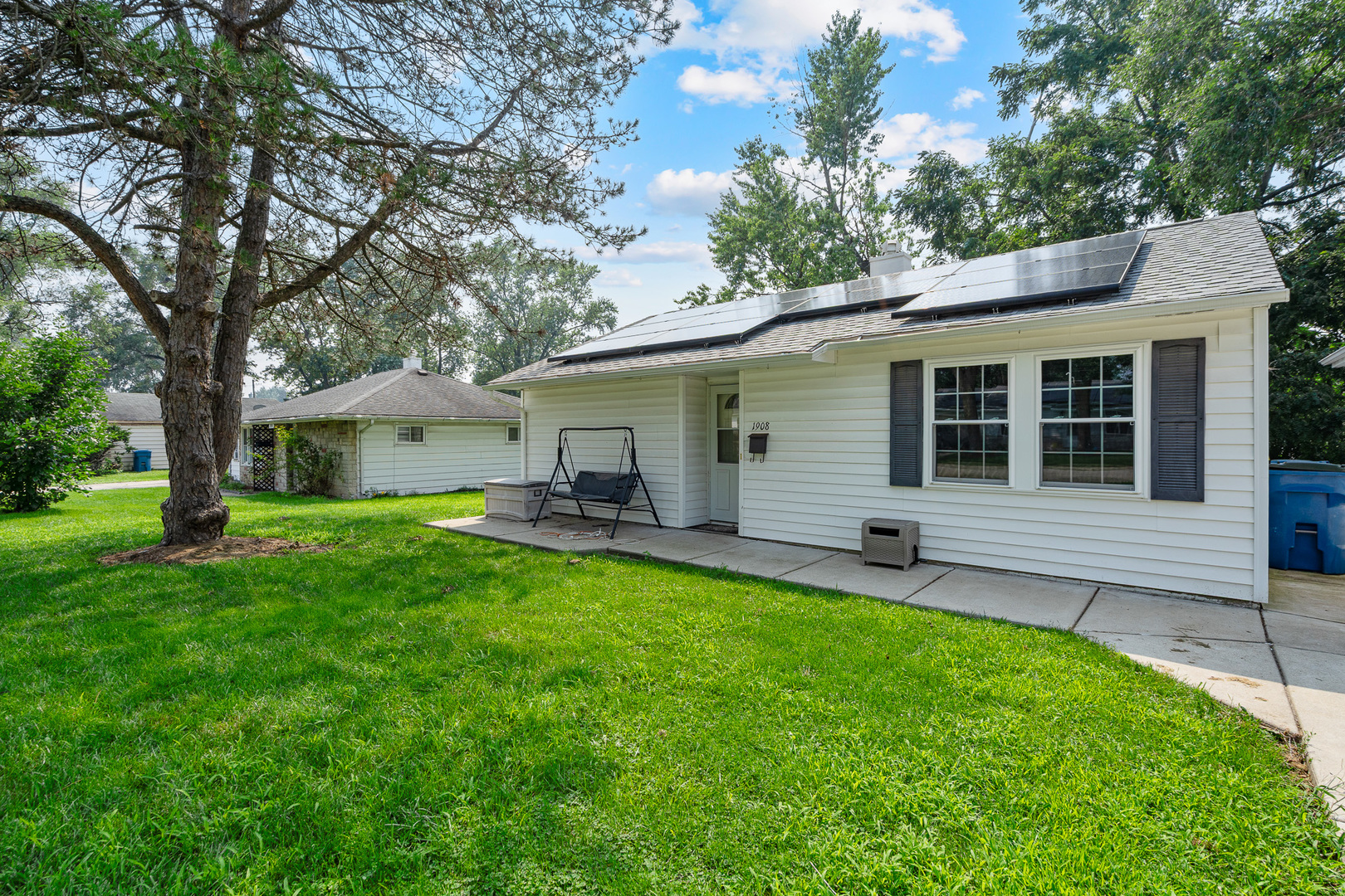 1908 Innercircle Drive, Crest Hill, IL 60403
