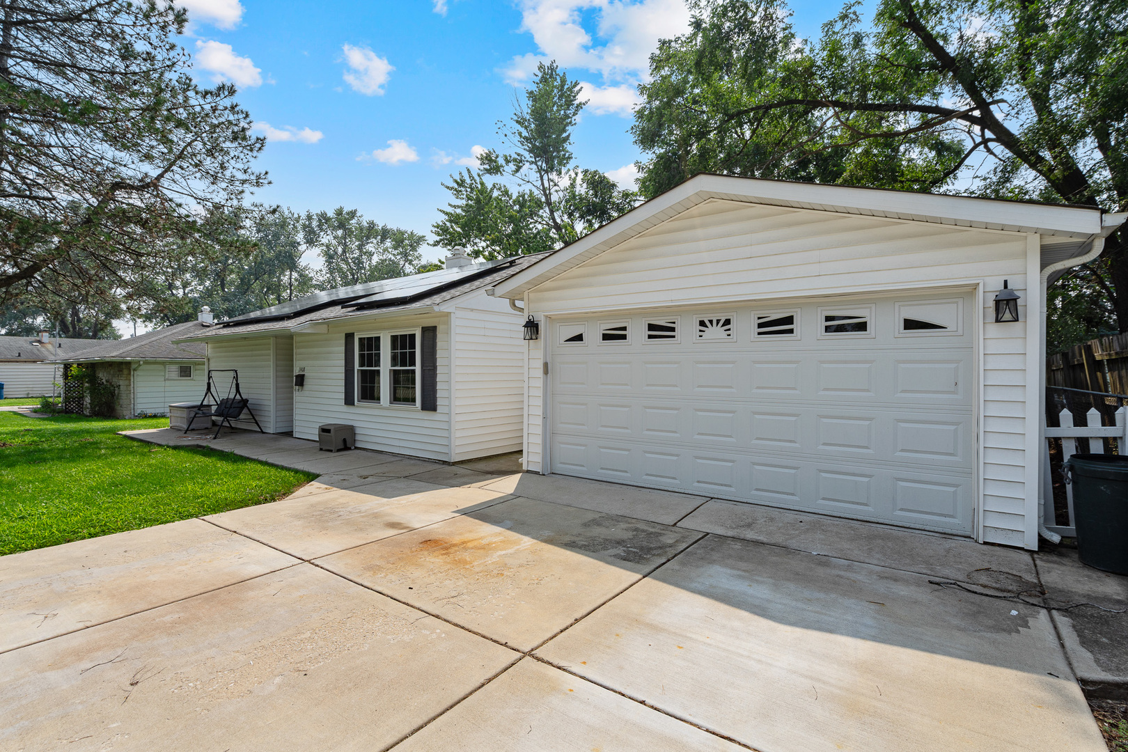1908 Innercircle Drive, Crest Hill, IL 60403