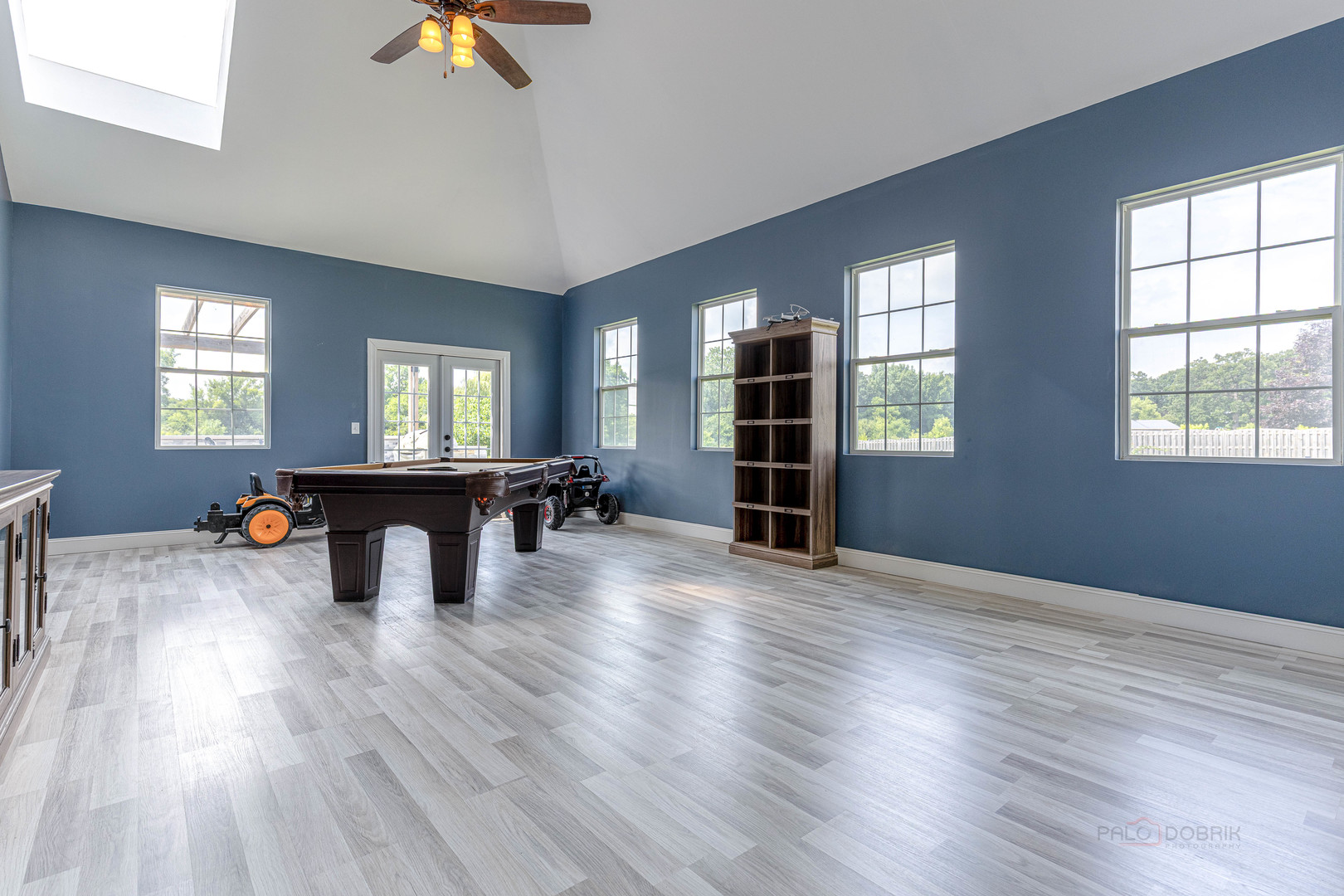 13205 W Hidden Springs Trail, Wadsworth, IL 60083