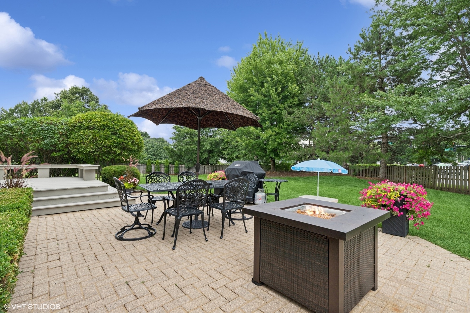 1505 Nathan Lane, Libertyville, IL 60048