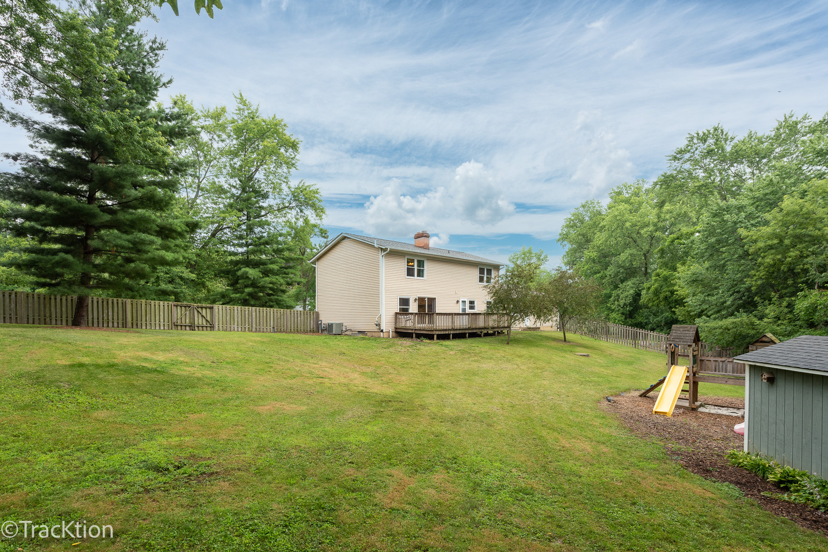 24200 W Deer Ridge Lane, Antioch, IL 60002