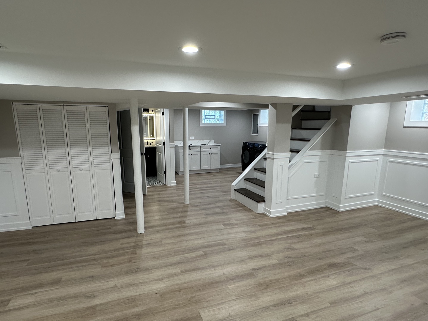 1831 N Newcastle Avenue, Chicago, IL 60707