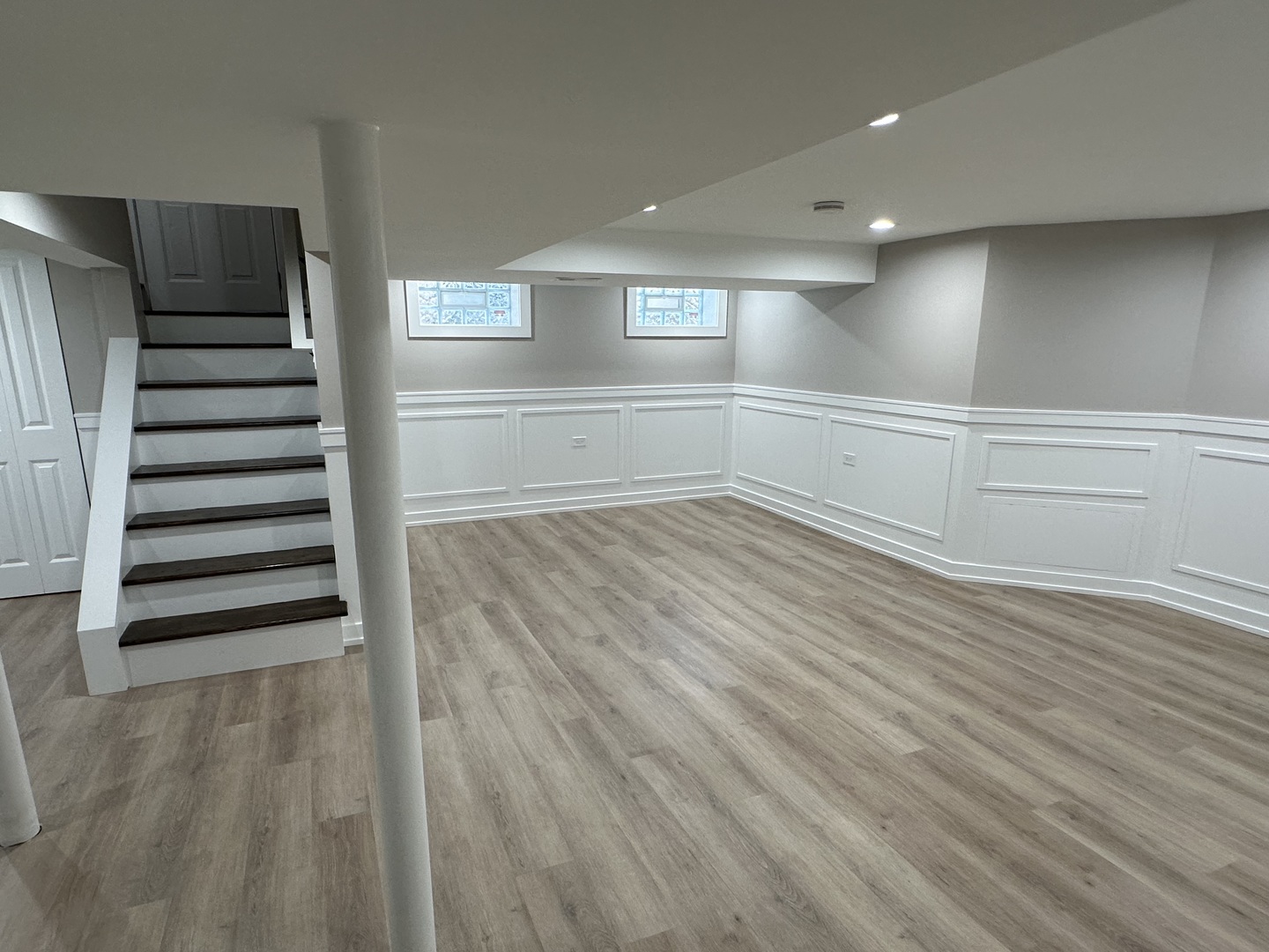 1831 N Newcastle Avenue, Chicago, IL 60707