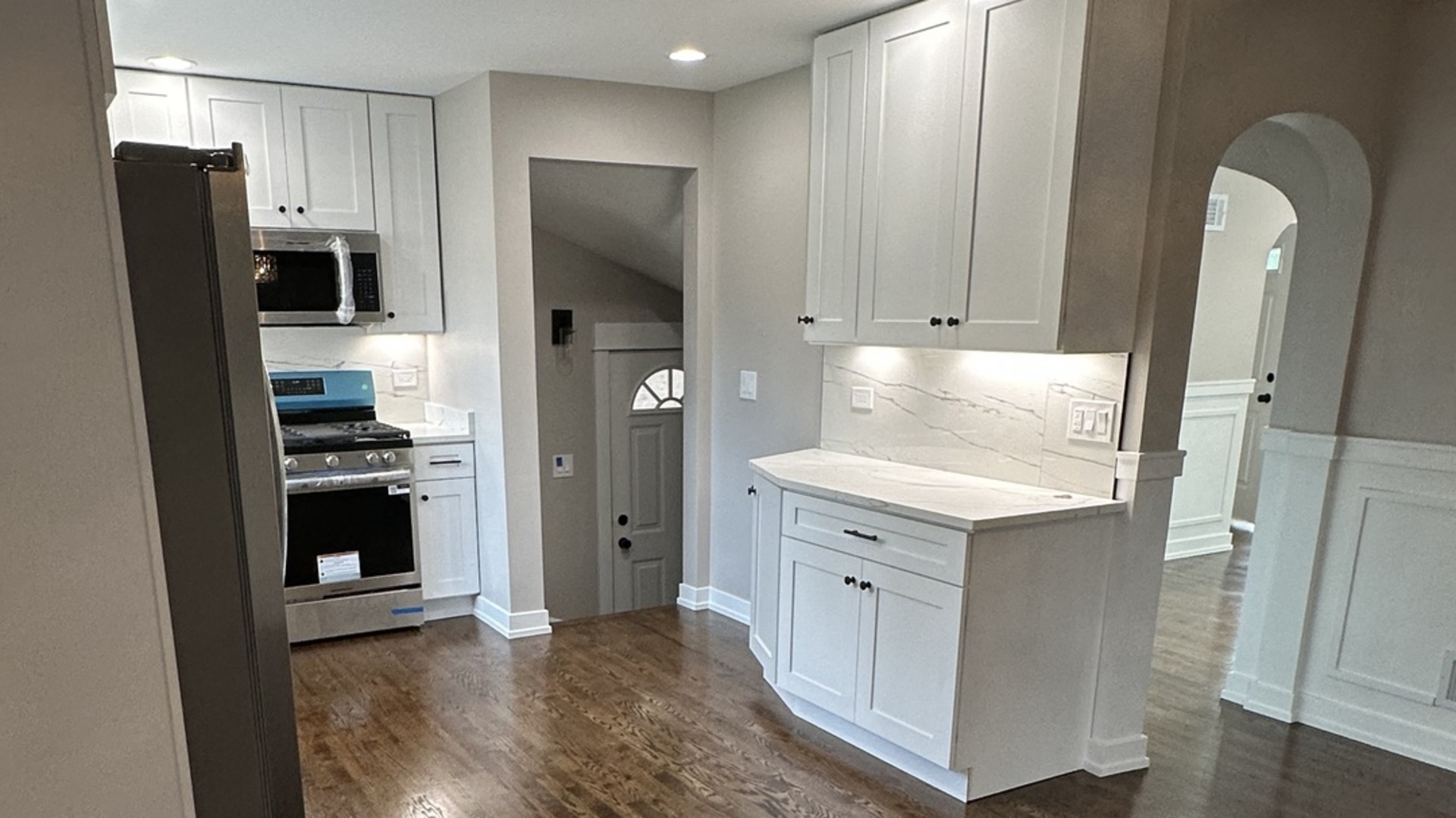 1831 N Newcastle Avenue, Chicago, IL 60707