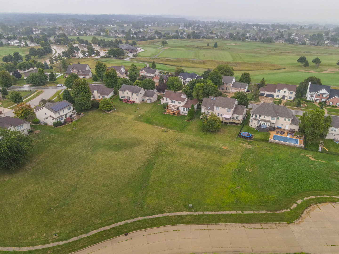 70 Pebblebrook Court, Bloomington, IL 61705