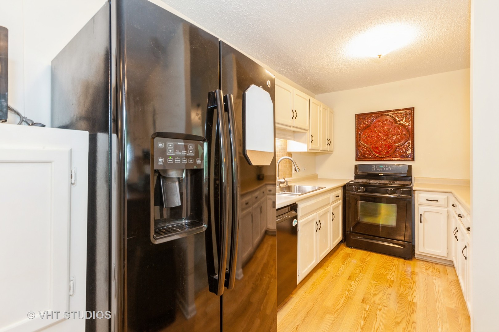 2211 S Highland Avenue #4B, Lombard, IL 60148
