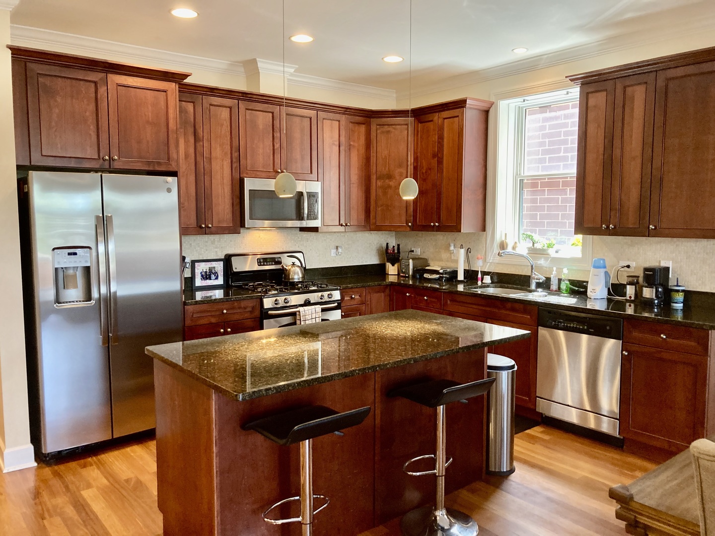 1025 W Monroe Street #4W, Chicago, IL 60607
