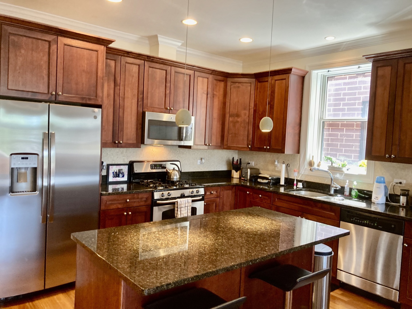 1025 W Monroe Street #4W, Chicago, IL 60607