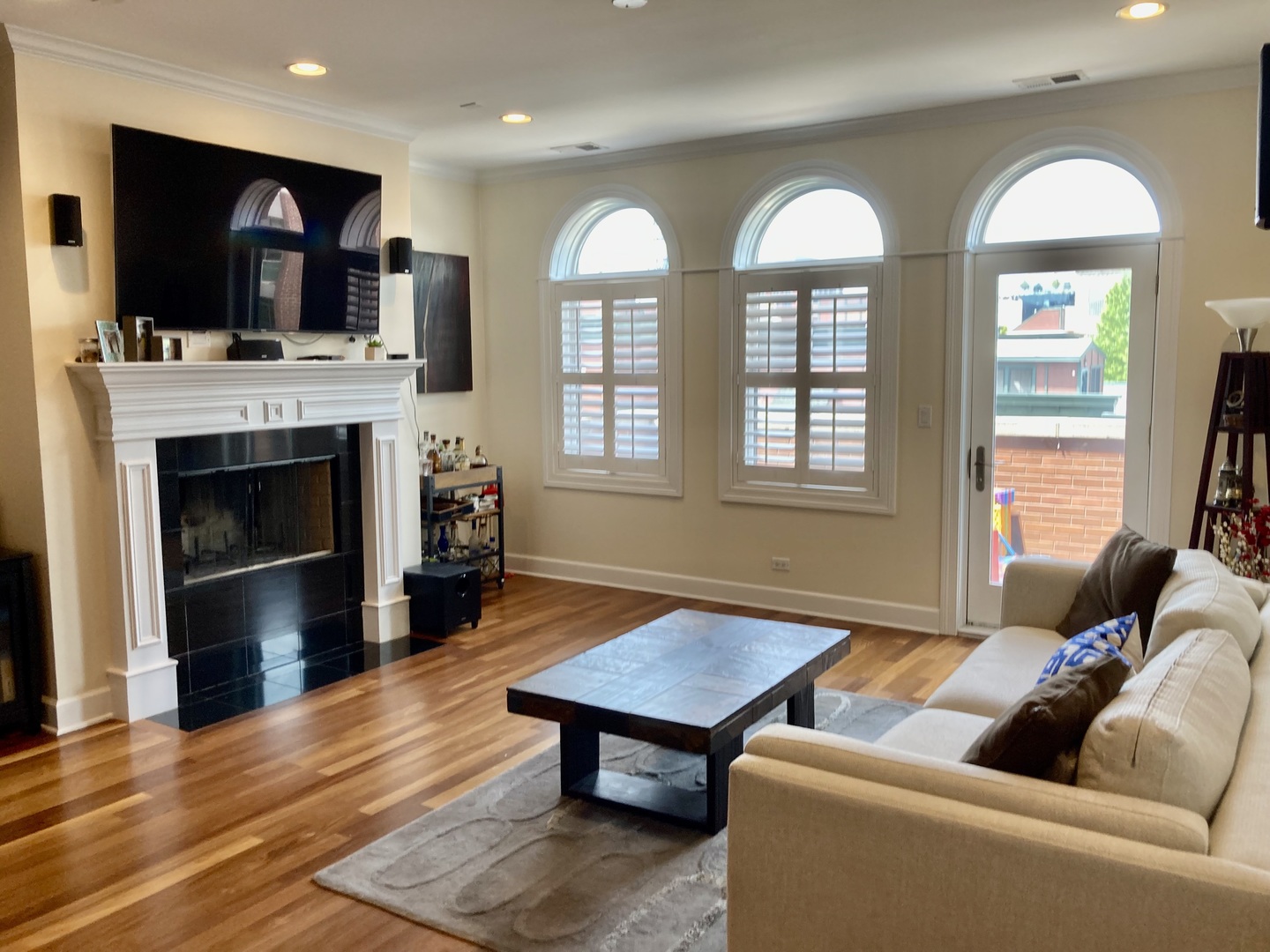 1025 W Monroe Street #4W, Chicago, IL 60607