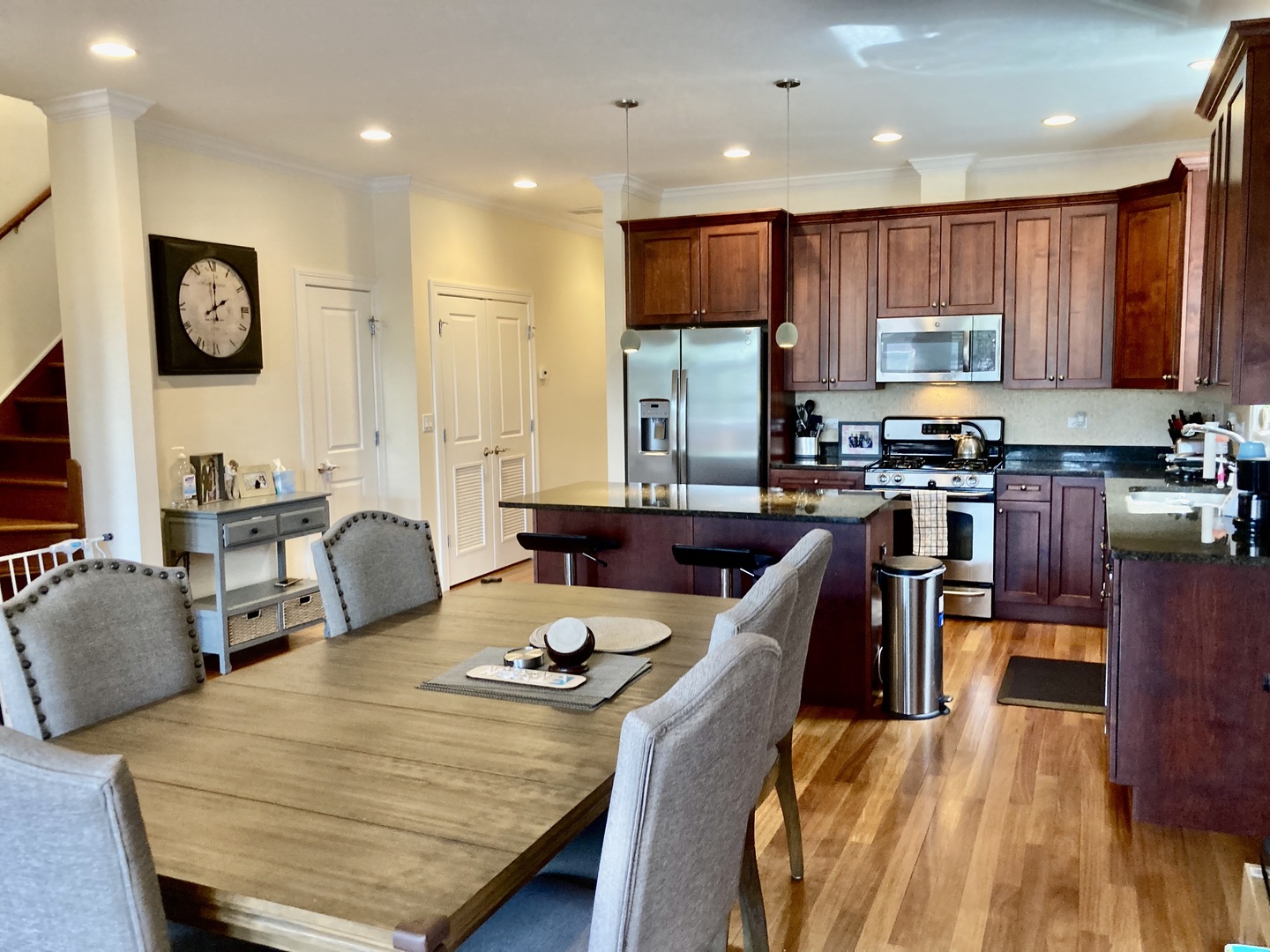 1025 W Monroe Street #4W, Chicago, IL 60607