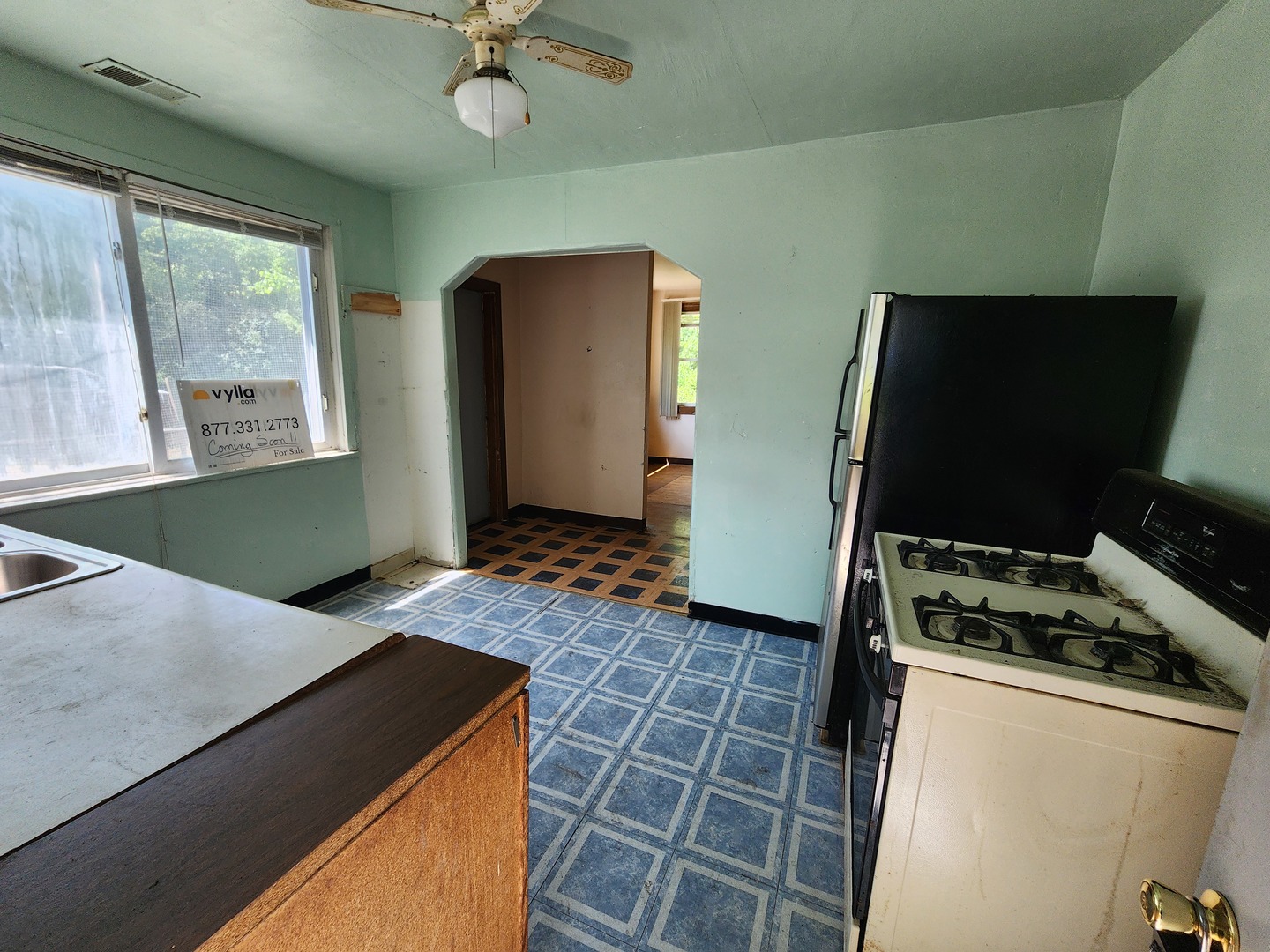 3702 Lincoln Lane, Robbins, IL 60472