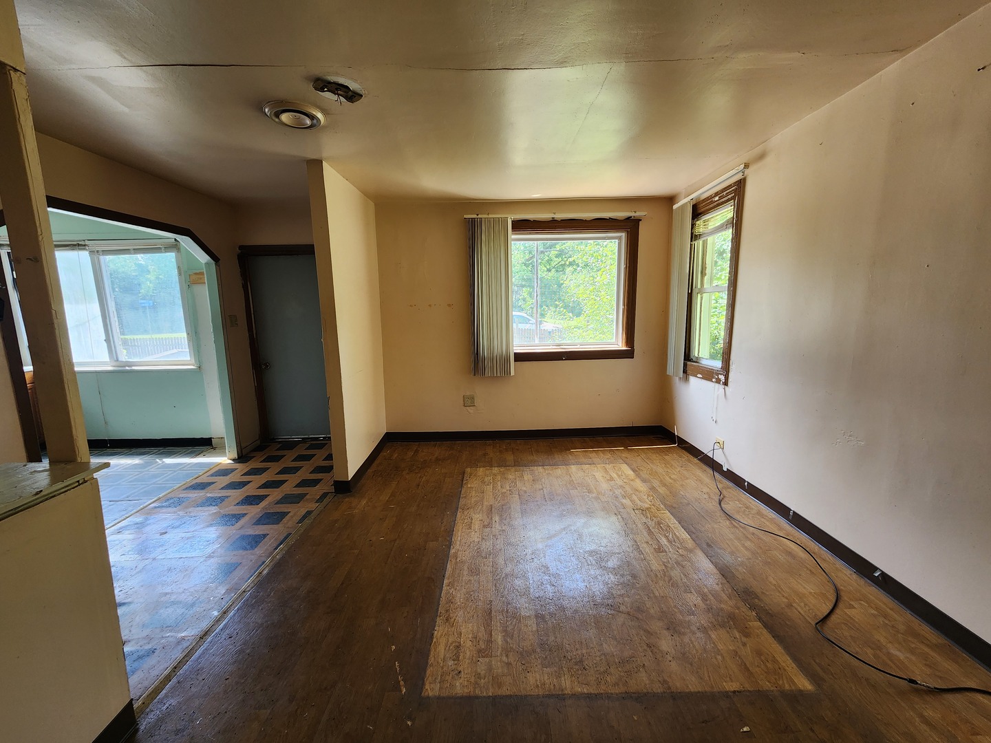3702 Lincoln Lane, Robbins, IL 60472