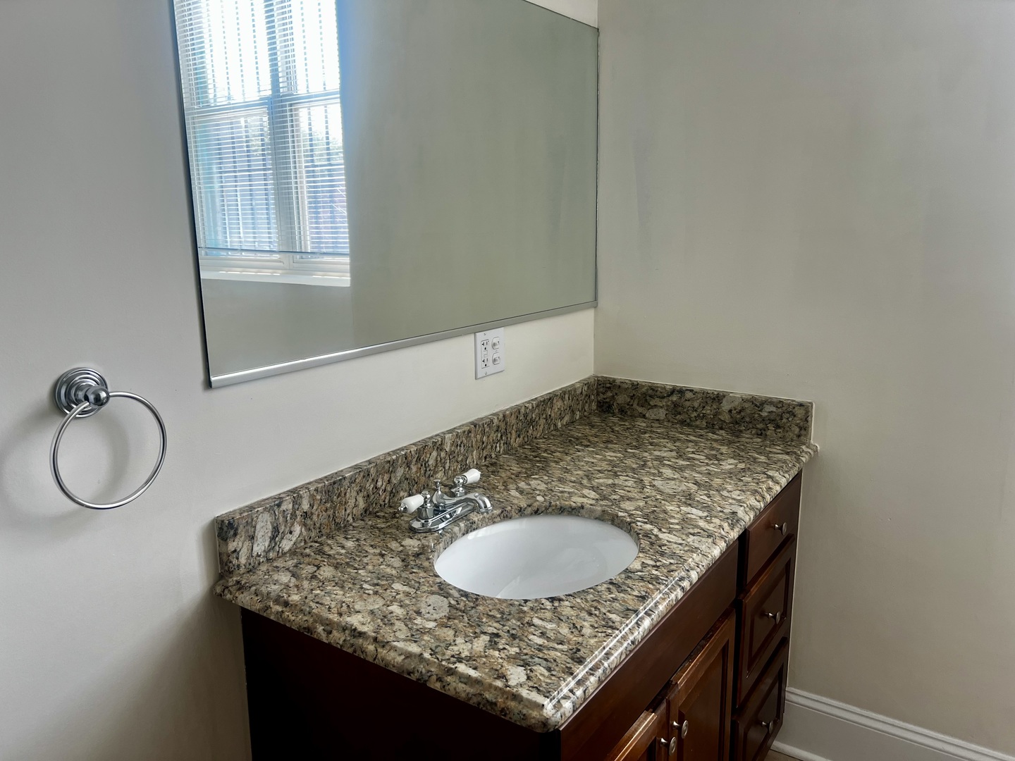 1370 N Milwaukee Avenue #2, Chicago, IL 60622