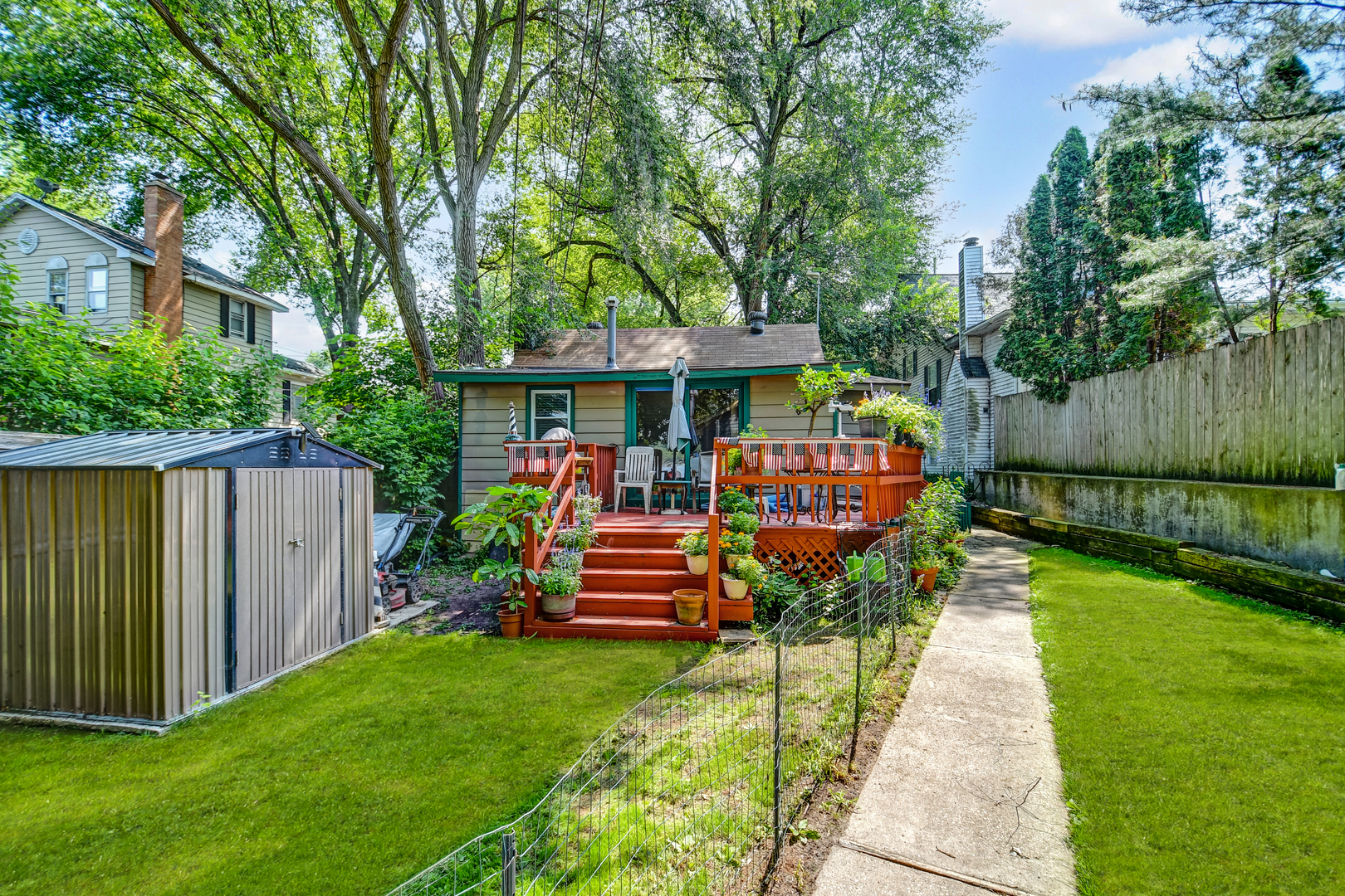 50 N Lake Avenue, Fox Lake, IL 60020