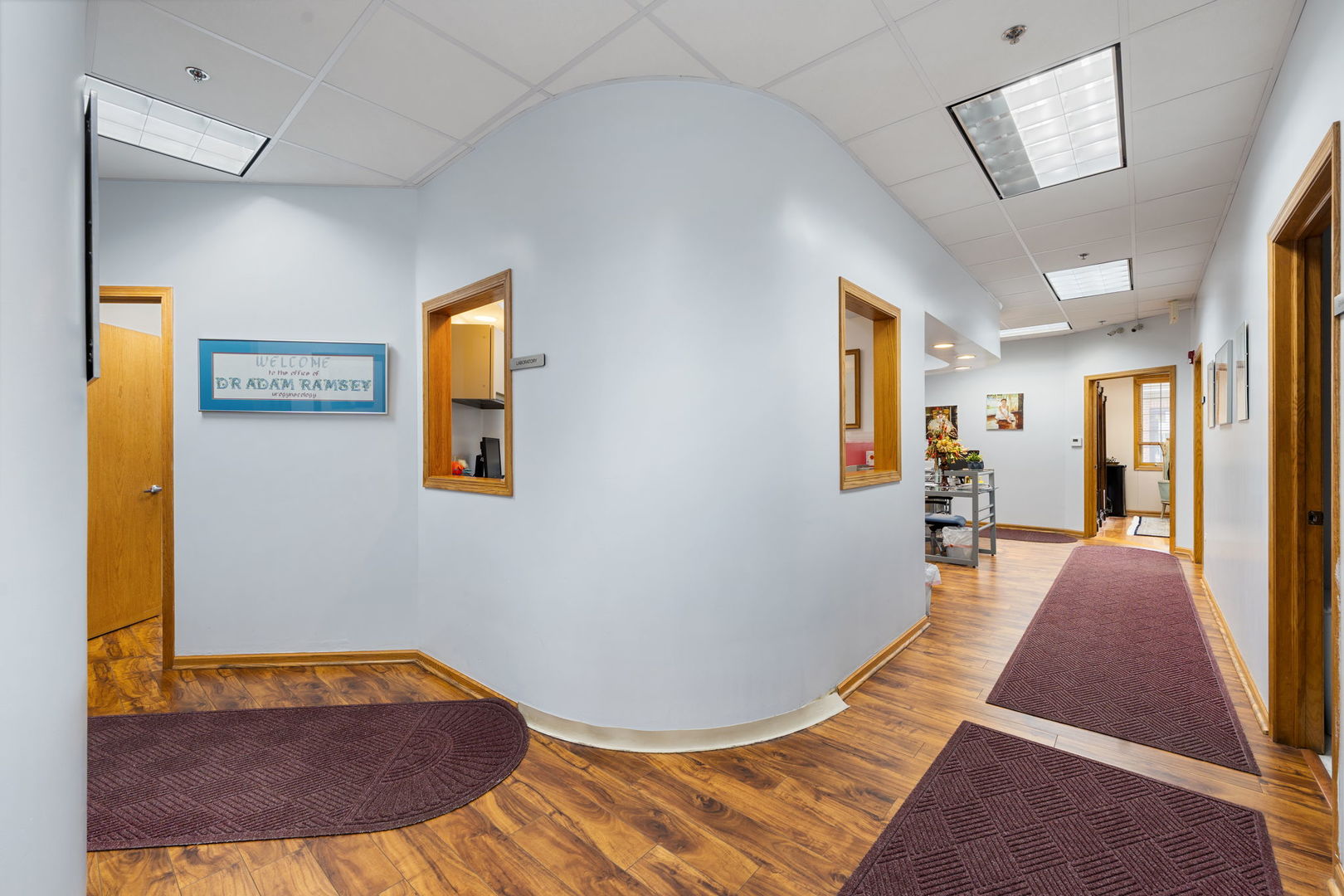 6803 Kingery Highway, Willowbrook, IL 60527
