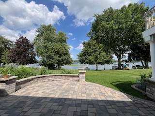 303 Mainsail Drive, Third Lake, IL 60030