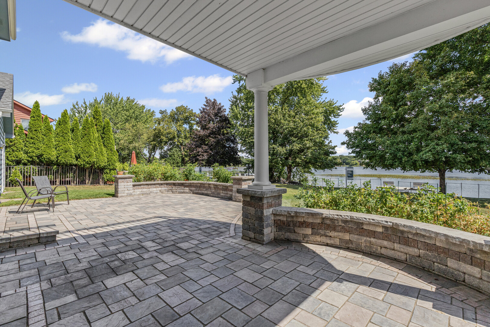 303 Mainsail Drive, Third Lake, IL 60030