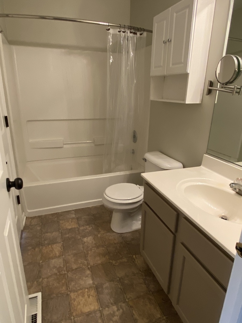616 Springbrook Trail #0, Oswego, IL 60543