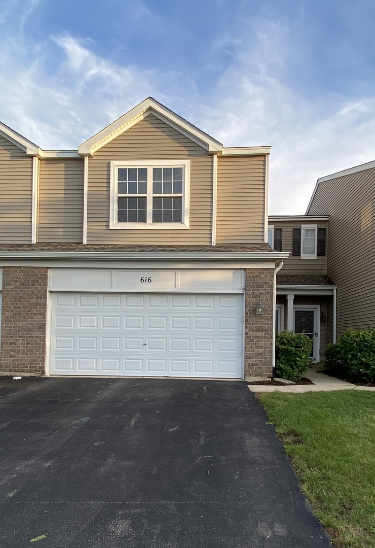 616 Springbrook Trail #0, Oswego, IL 60543